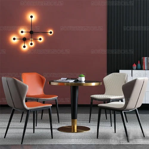 Bo-ban-tron-tiep-khach-showroom-cao-cap